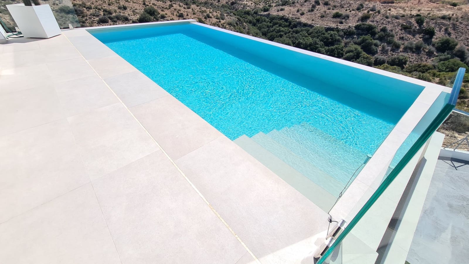 Villa for sale in La Marina with pool - € 1,590,000 (Ref: 9372259)