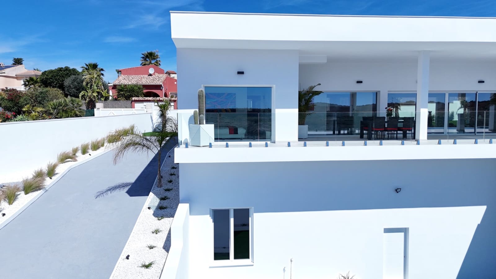 Villa for sale in La Marina with pool - € 1,590,000 (Ref: 9372259)