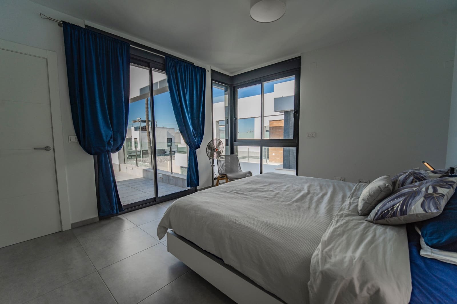 3 camera da letto Villetta Bifamiliare in vendita in Benijofar con piscina - 470.000 € (Rif: 9378374)