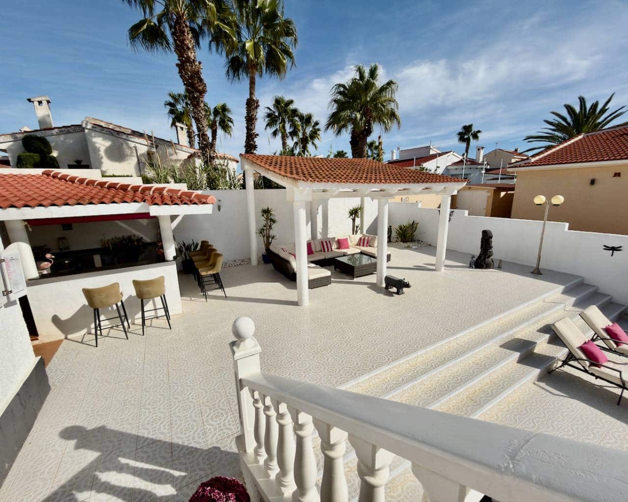 4 quarto Moradia para venda em Ciudad Quesada com piscina - 485 000 € (Ref: 9379446)