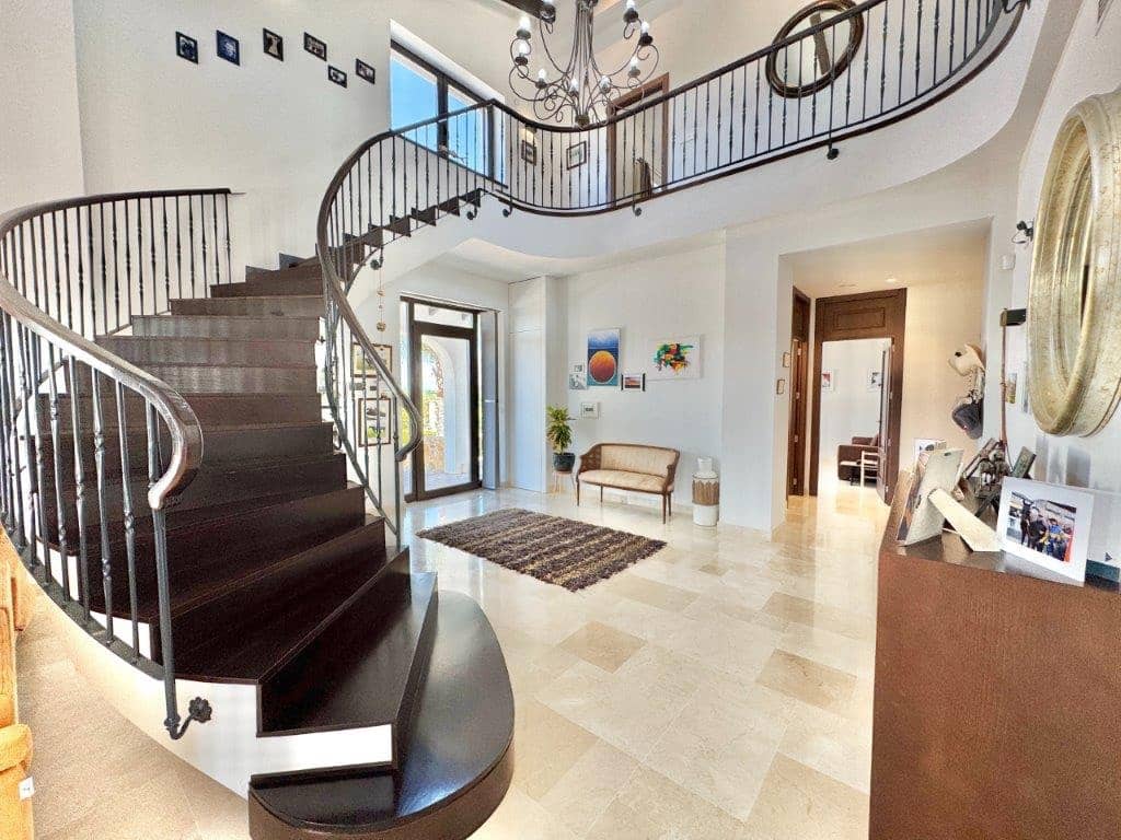 4 makuuhuone Huvila myytävänä paikassa Dolores mukana uima-altaan - 1 150 000 € (Ref: 9386716)