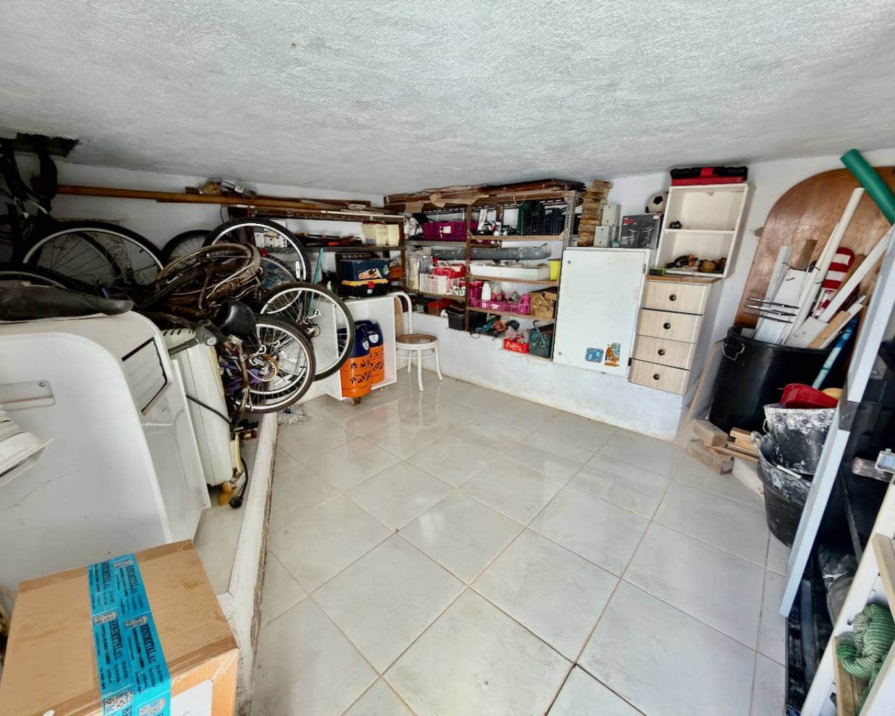 3 slaapkamer Villa te koop in Ciudad Quesada met zwembad - € 200.000 (Ref: 9398760)