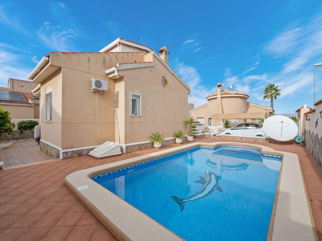 3 bedroom Villa for sale in Rojales with pool - € 349,950 (Ref: 9404753)