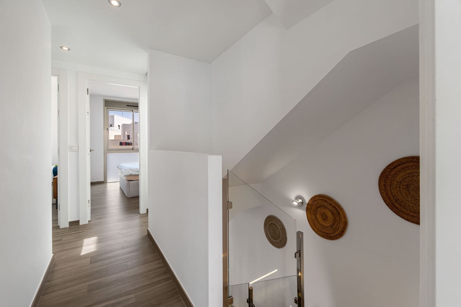 Chalet de 3 habitaciones en Villamartin en venta con piscina - 429.000 € (Ref: 9409366)