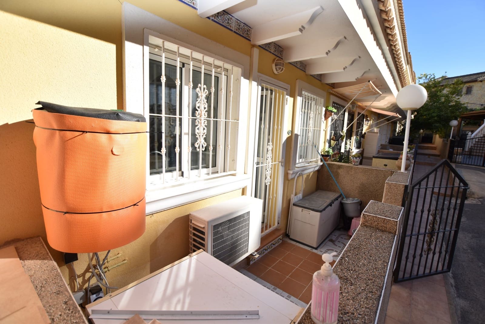 2 sypialnia Dom blizniak na sprzedaż w Algorfa z basenem - 135 000 € (Ref: 9415097)