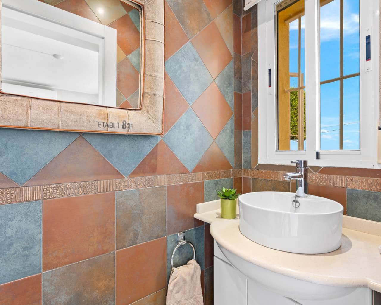 5 soveværelse Villa til salg i Algorfa med swimmingpool - € 770.000 (Ref: 9415098)