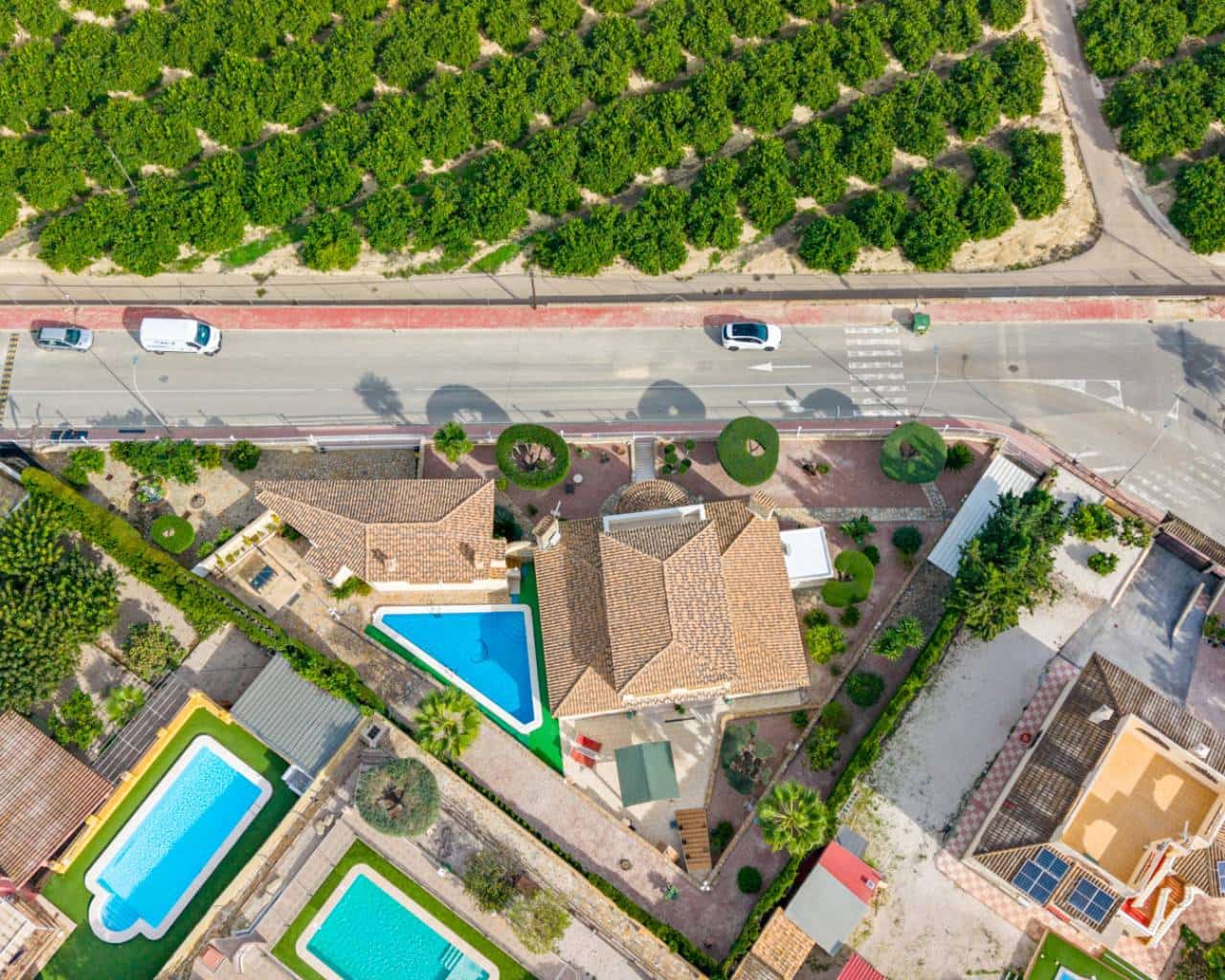 5 soveværelse Villa til salg i Algorfa med swimmingpool - € 770.000 (Ref: 9415098)