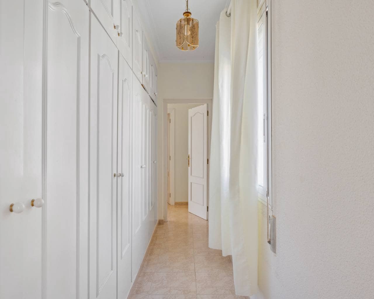 4 Zimmer Villa zu verkaufen in Ciudad Quesada mit Pool - 850.000 € (Ref: 9415099)