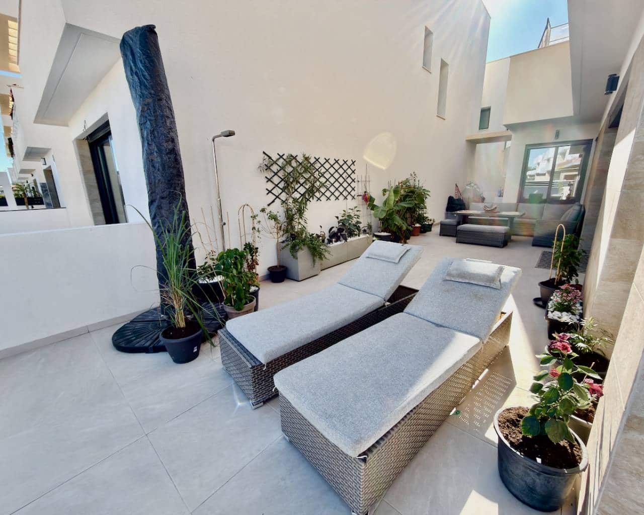 3 bedroom Villa for sale in Los Montesinos with pool - € 385,000 (Ref: 9428784)