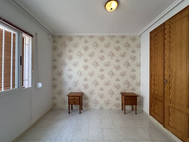 2 bedroom Apartment for sale in La Mata, Torrevieja with pool - € 159,000 (Ref: 9450858)