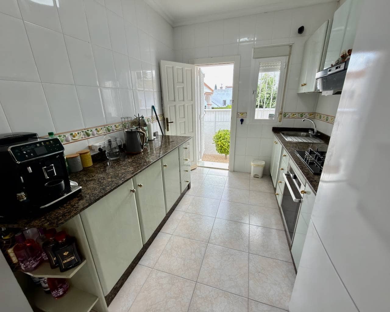 3 makuuhuone Huvila myytävänä paikassa Ciudad Quesada mukana uima-altaan - 475 000 € (Ref: 9464861)