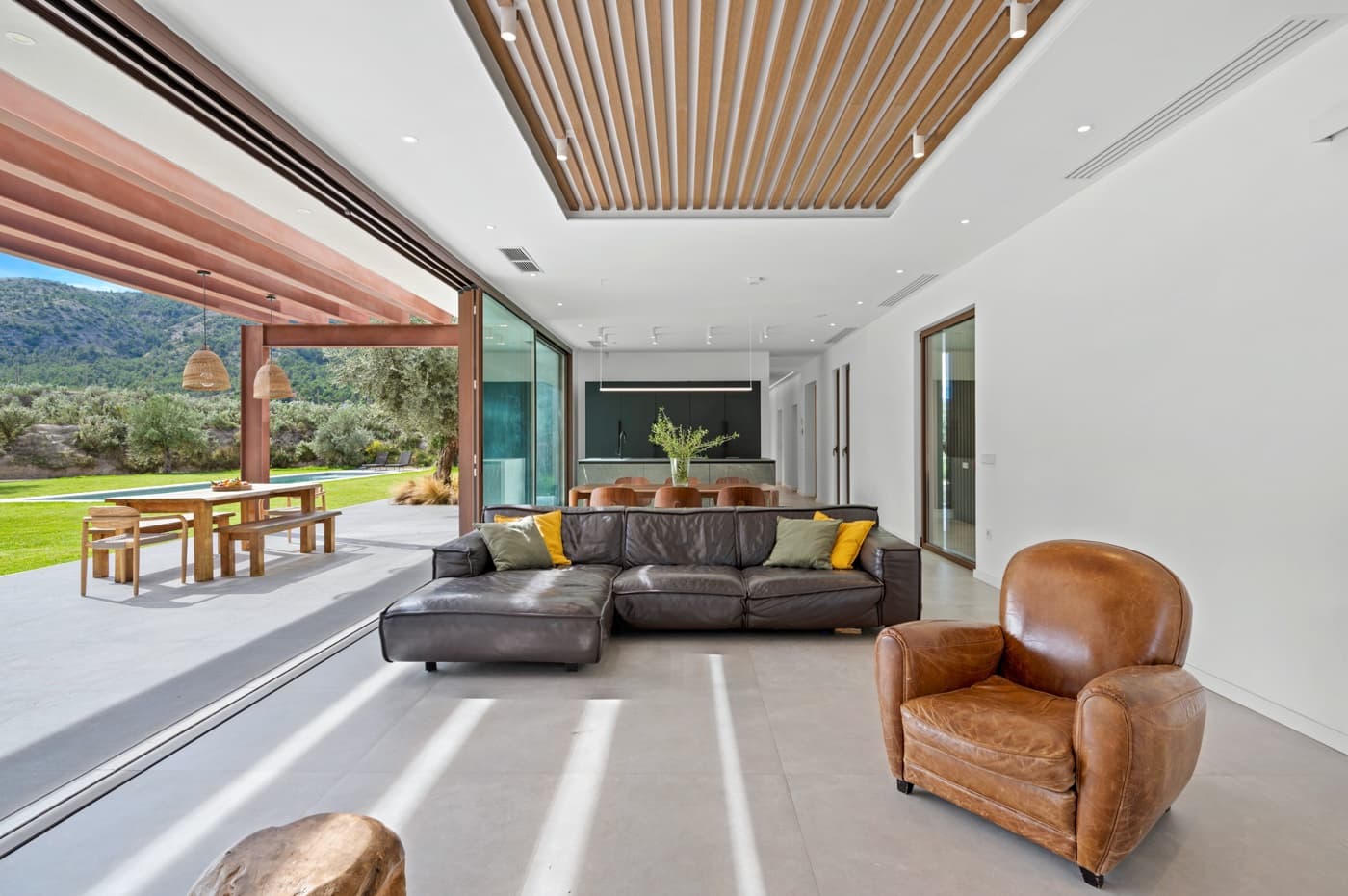 4 slaapkamer Villa te koop in Finestrat met zwembad - € 1.490.000 (Ref: 9506579)