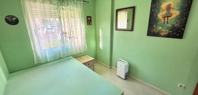 4 soveværelse Byhus til salg i Villamartin, Orihuela med swimmingpool - € 249.900 (Ref: 9546957)