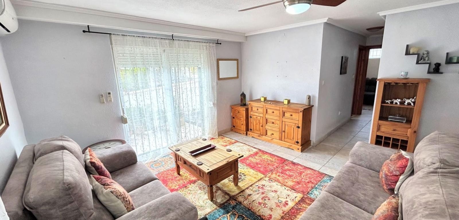 4 soveværelse Byhus til salg i Villamartin med swimmingpool - € 249.900 (Ref: 9546957)