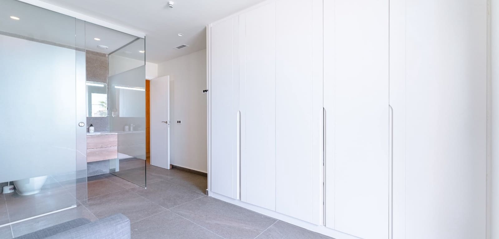 5 slaapkamer Villa te koop in San Miguel de Salinas met zwembad - € 780.000 (Ref: 9546966)