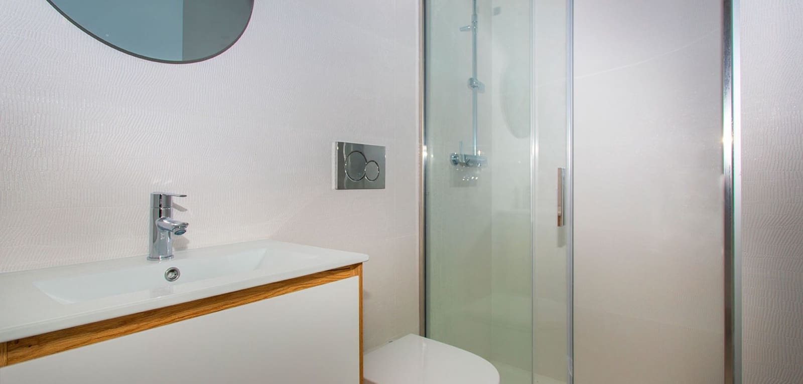 Apartamento de 2 habitaciones en Torrevieja en venta con piscina - 300.000 € (Ref: 9606818)