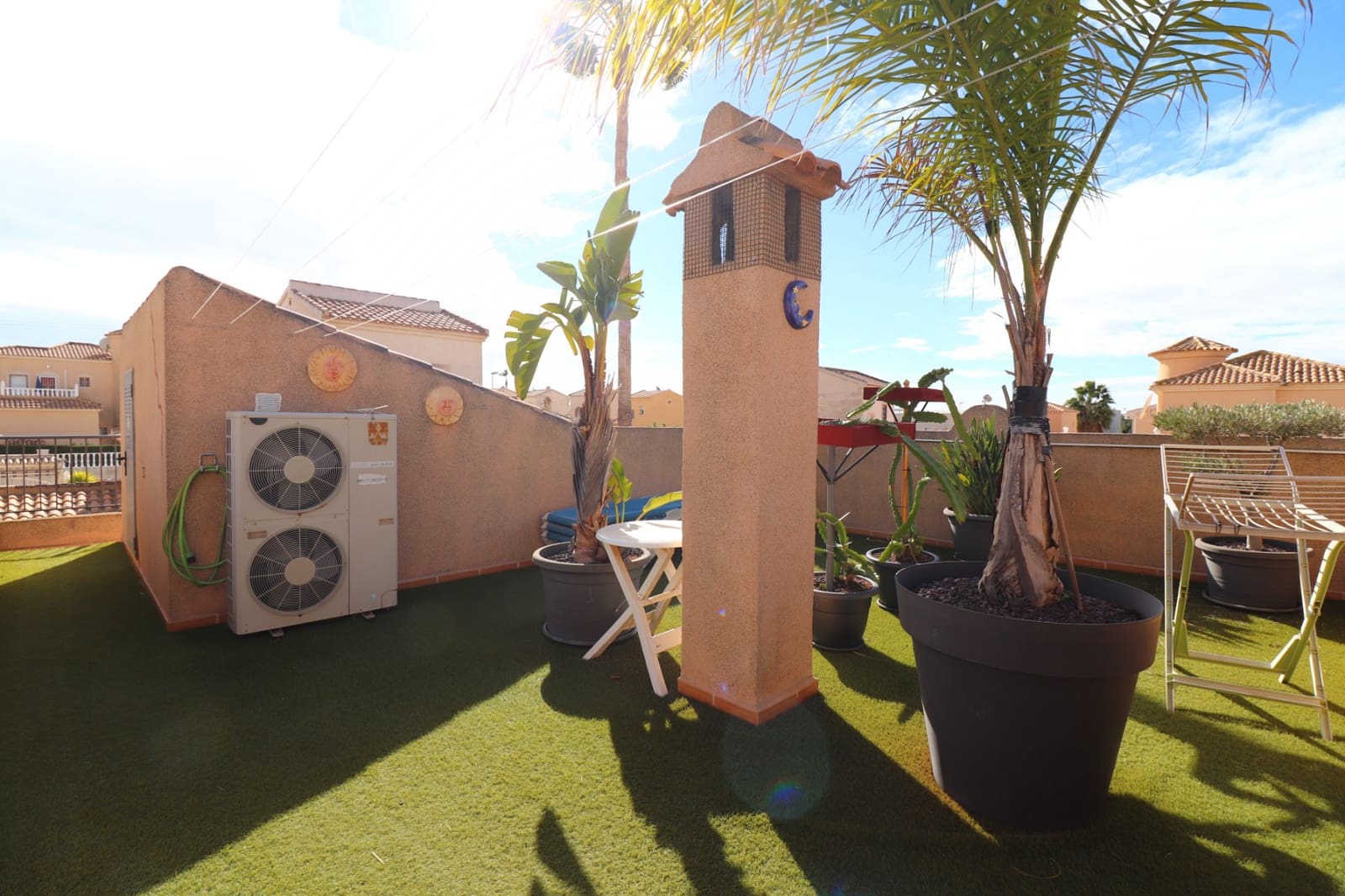 3 Zimmer Villa zu verkaufen in Ciudad Quesada mit Pool - 330.000 € (Ref: 9606828)