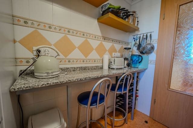 2 Zimmer Apartment zu verkaufen in Guardamar del Segura mit Pool - 169.950 € (Ref: 9618598)