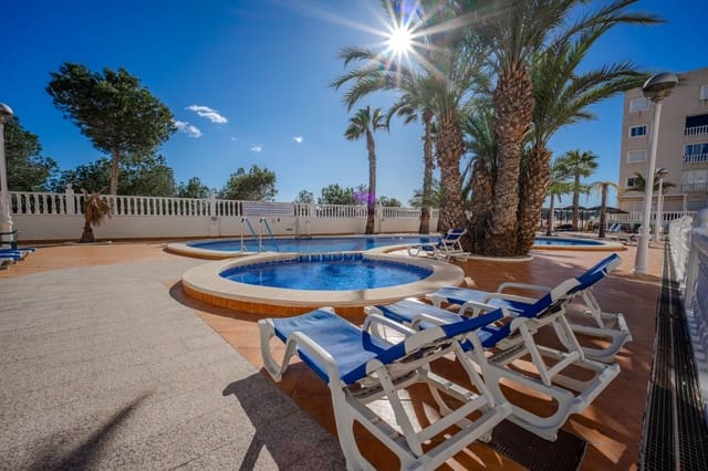 2 Zimmer Apartment zu verkaufen in Guardamar del Segura mit Pool - 169.950 € (Ref: 9618598)