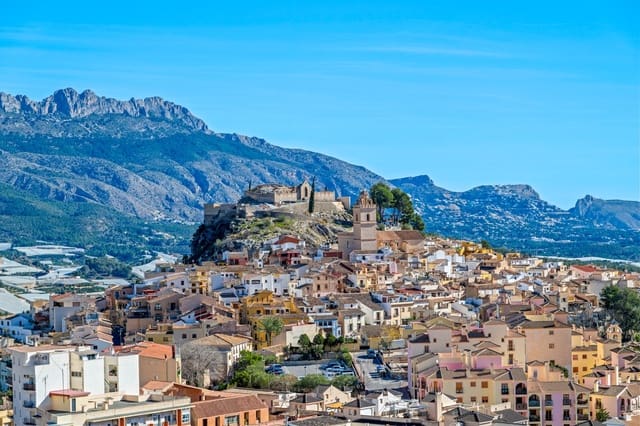 2 makuuhuone Huoneisto myytävänä paikassa La Nucia Pueblo  , La Nucia mukana uima-altaan - 259 000 € (Ref: 9626873)