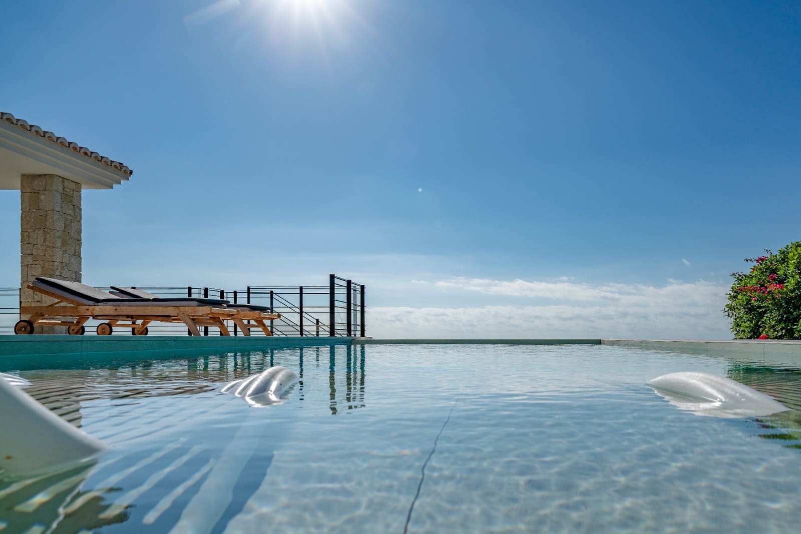 3 bedroom Villa for sale in Pedramala with pool - € 2,600,000 (Ref: 9650427)