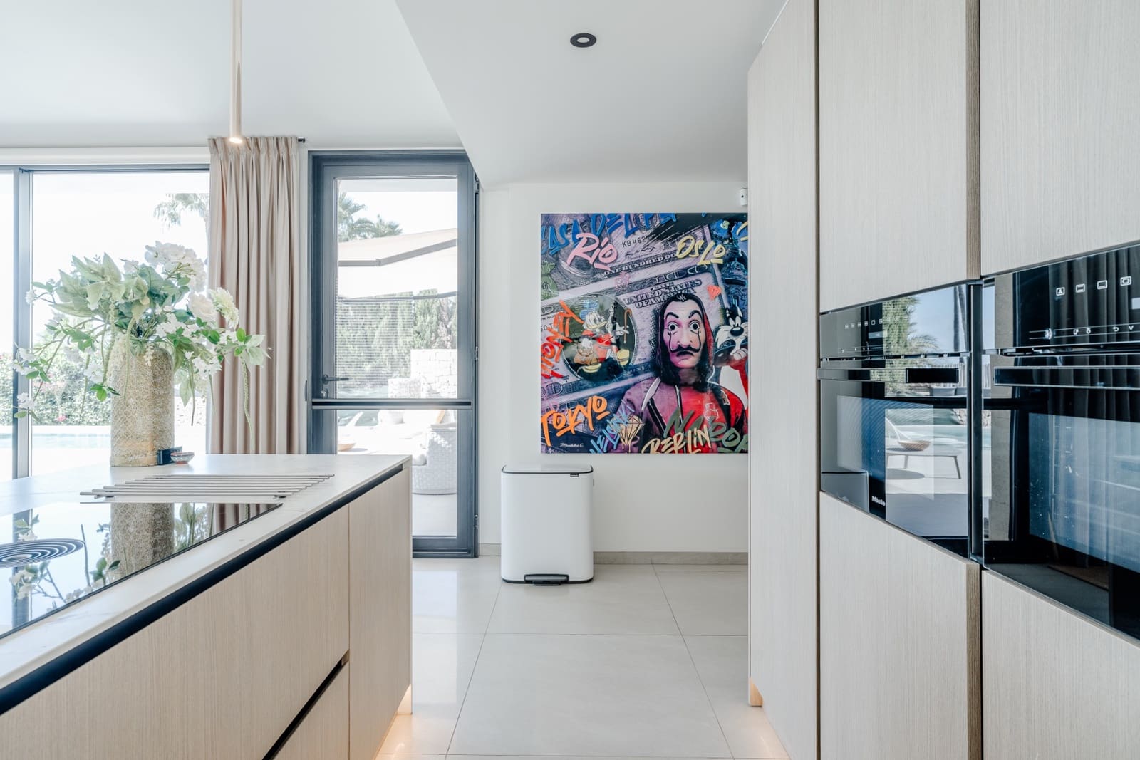 3 bedroom Villa for sale in Pedramala with pool - € 2,600,000 (Ref: 9650427)