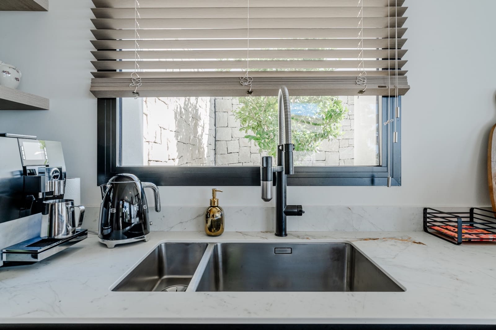 3 bedroom Villa for sale in Pedramala with pool - € 2,600,000 (Ref: 9650427)