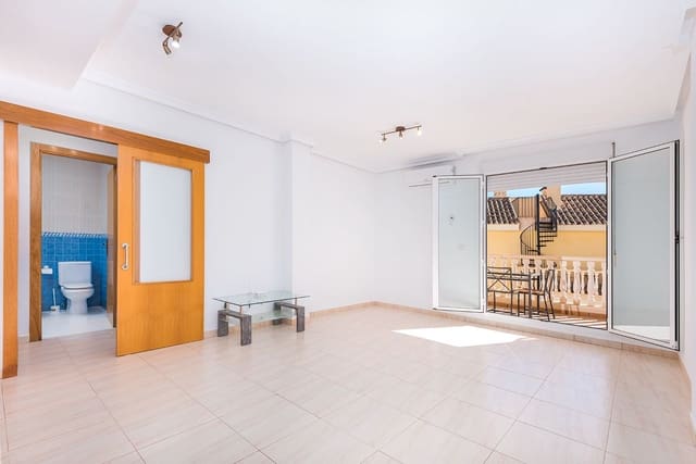 2 Zimmer Apartment zu verkaufen in Cabo Roig, Orihuela mit Pool - 185.000 € (Ref: 9672440)