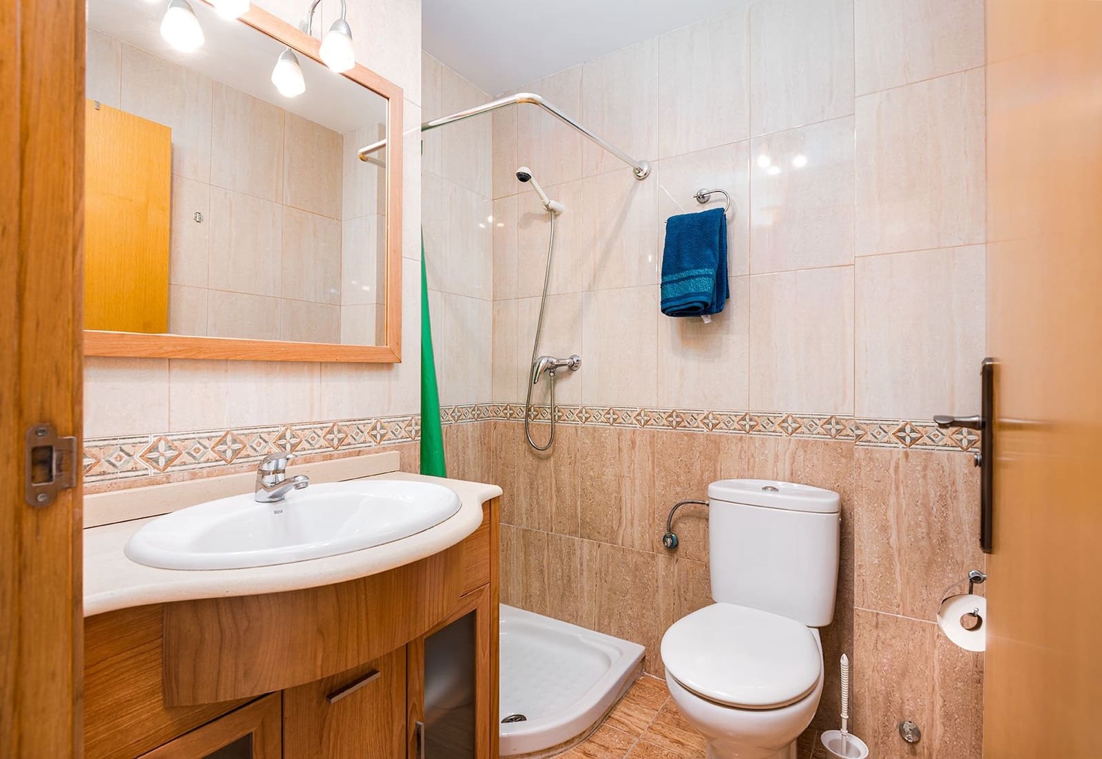 2 Zimmer Apartment zu verkaufen in Cabo Roig mit Pool - 185.000 € (Ref: 9672440)