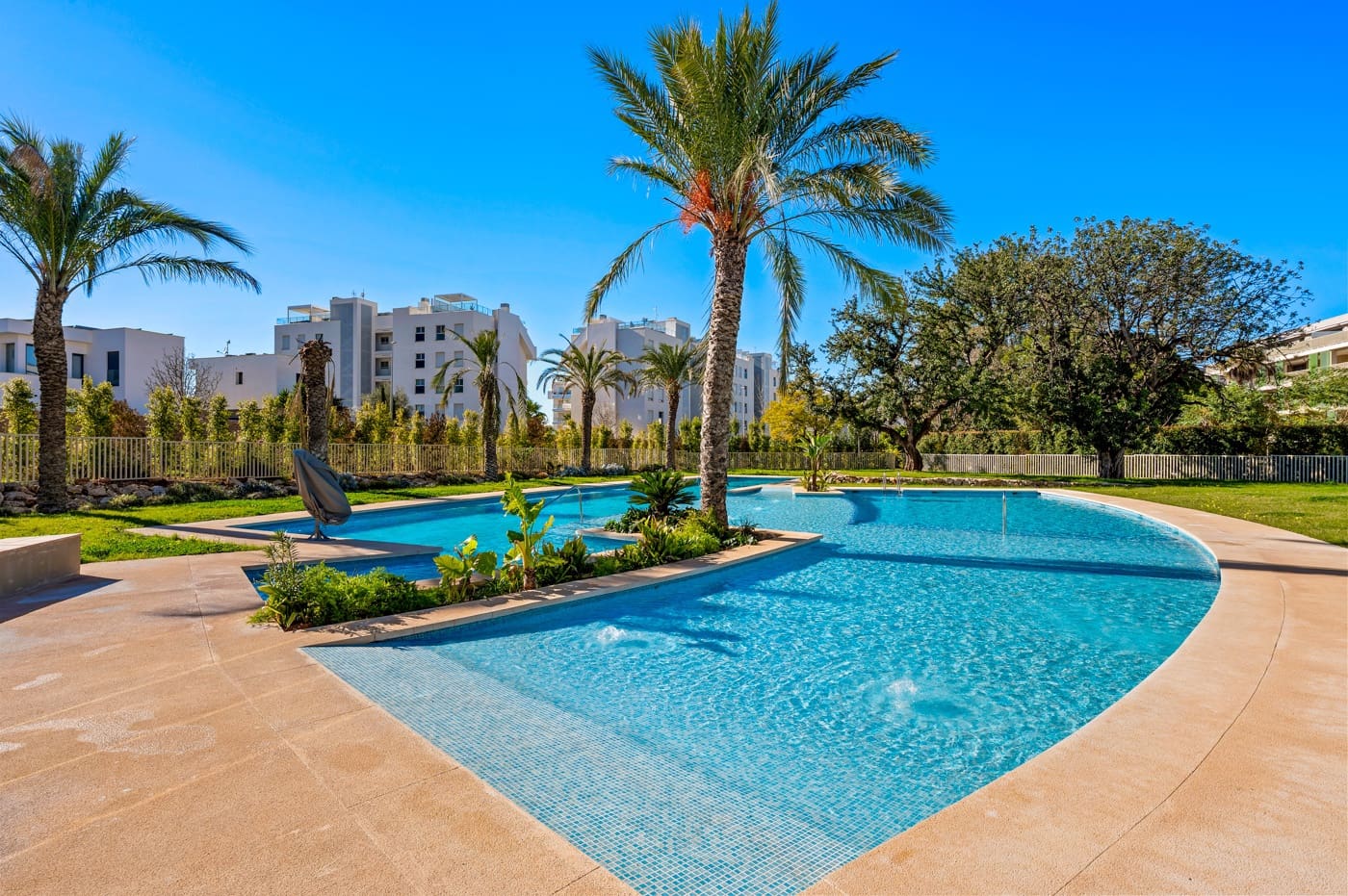 2 soveværelse Lejlighed til salg i Denia med swimmingpool - € 420.000 (Ref: 9672444)