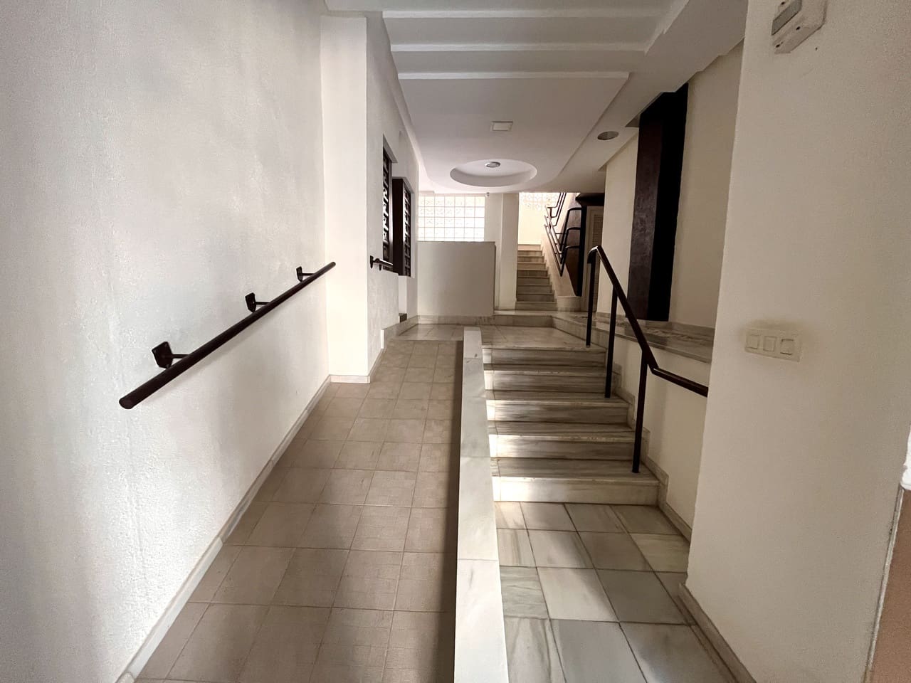 1 sypialnia Apartament na sprzedaż w Torrevieja z basenem - 139 000 € (Ref: 9672450)