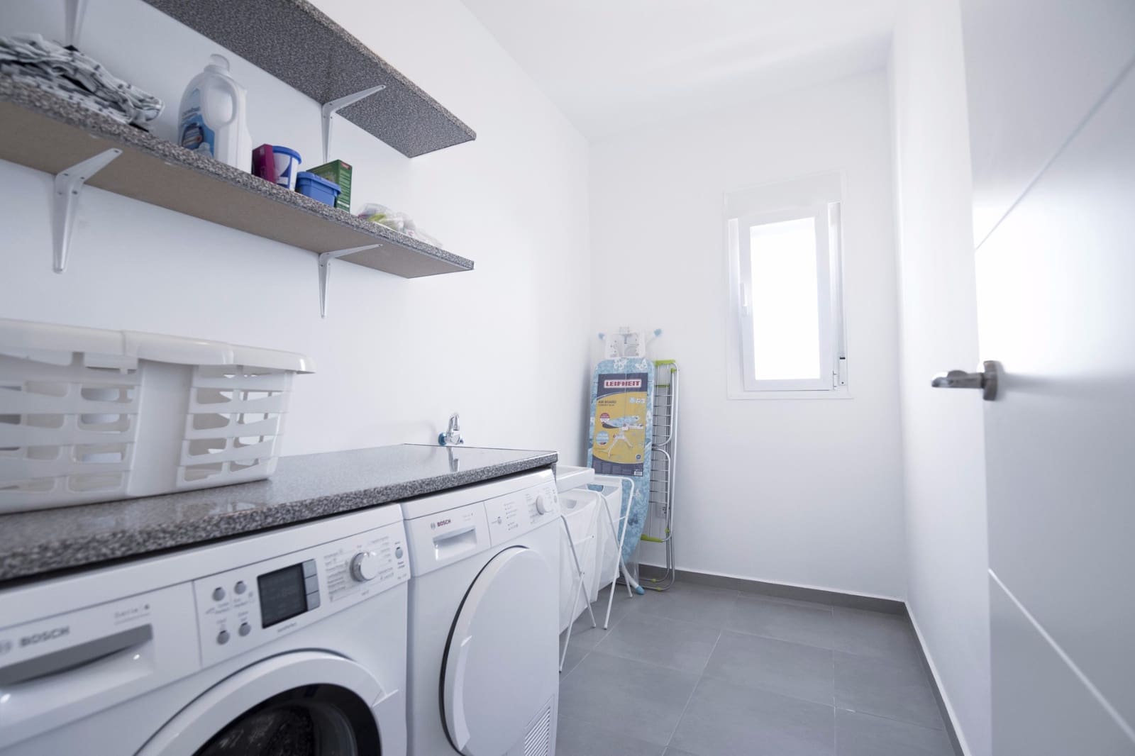 4 sypialnia Willa na sprzedaż w Calpe / Calp z basenem - 950 000 € (Ref: 9687310)