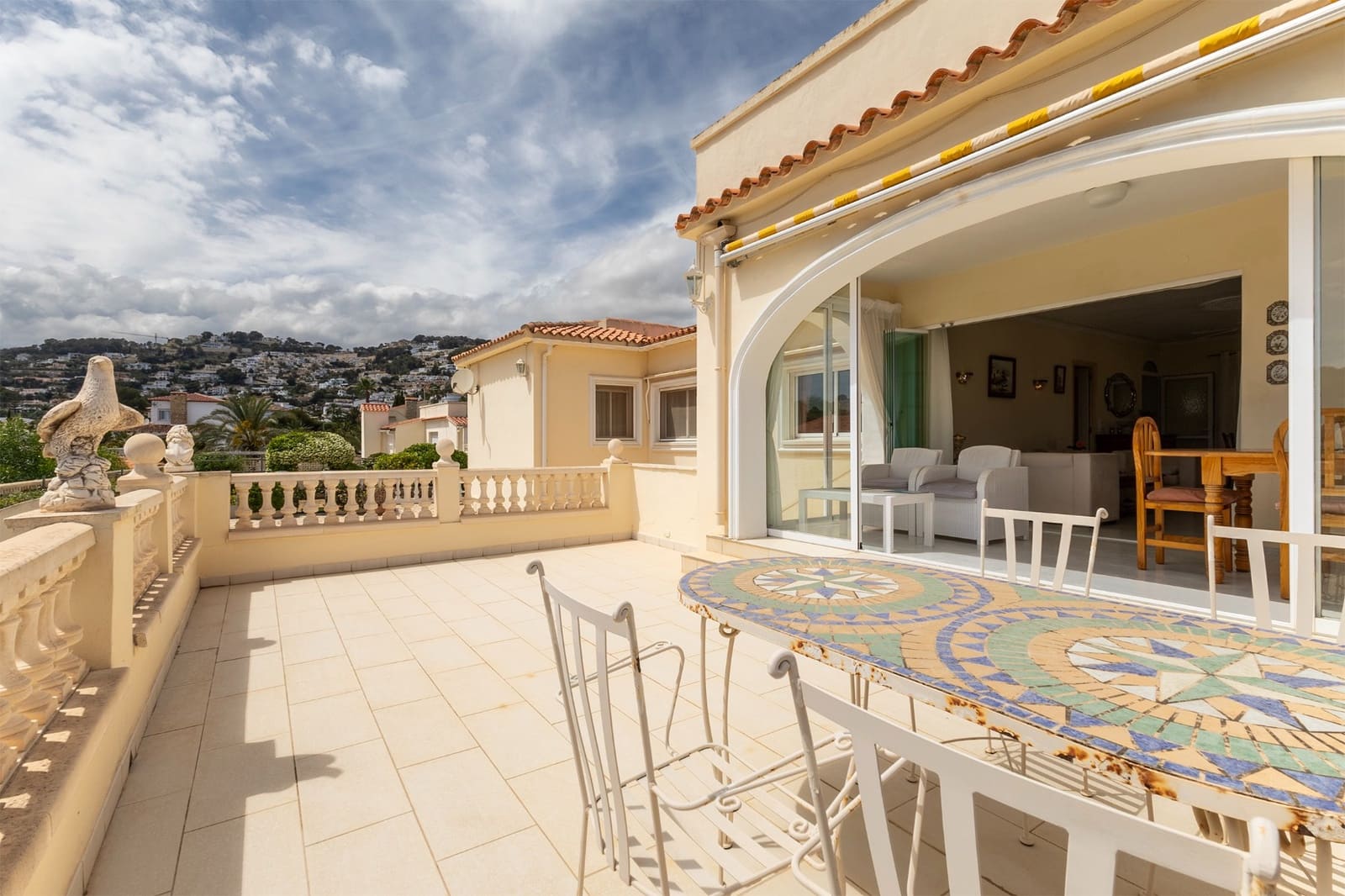3 Zimmer Villa zu verkaufen in Moraira mit Pool - 649.000 € (Ref: 9687311)