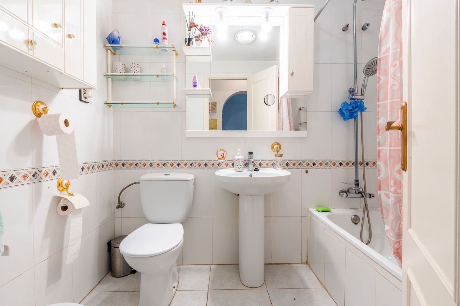 Bungalow de 2 habitaciones en Orihuela Costa en venta con piscina - 160.000 € (Ref: 9699686)