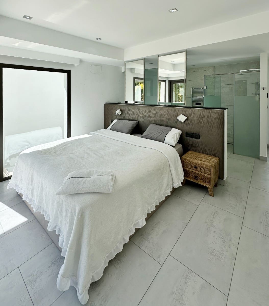 5 soveværelse Villa til salg i Javea / Xabia med swimmingpool - € 2.350.000 (Ref: 9716627)