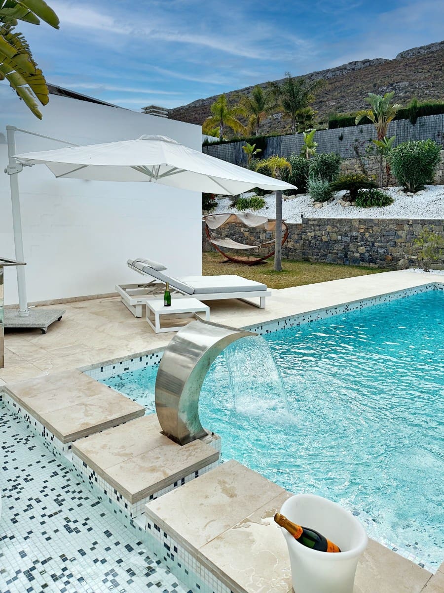 5 soveværelse Villa til salg i Javea / Xabia med swimmingpool - € 2.350.000 (Ref: 9716627)