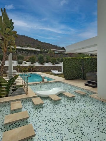 5 soveværelse Villa til salg i Javea / Xàbia med swimmingpool - € 2.350.000 (Ref: 9716627)