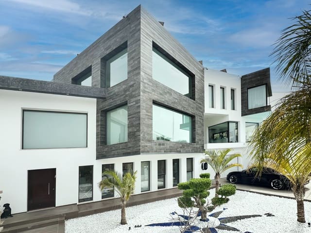 5 soveværelse Villa til salg i Javea / Xàbia med swimmingpool - € 2.350.000 (Ref: 9716627)