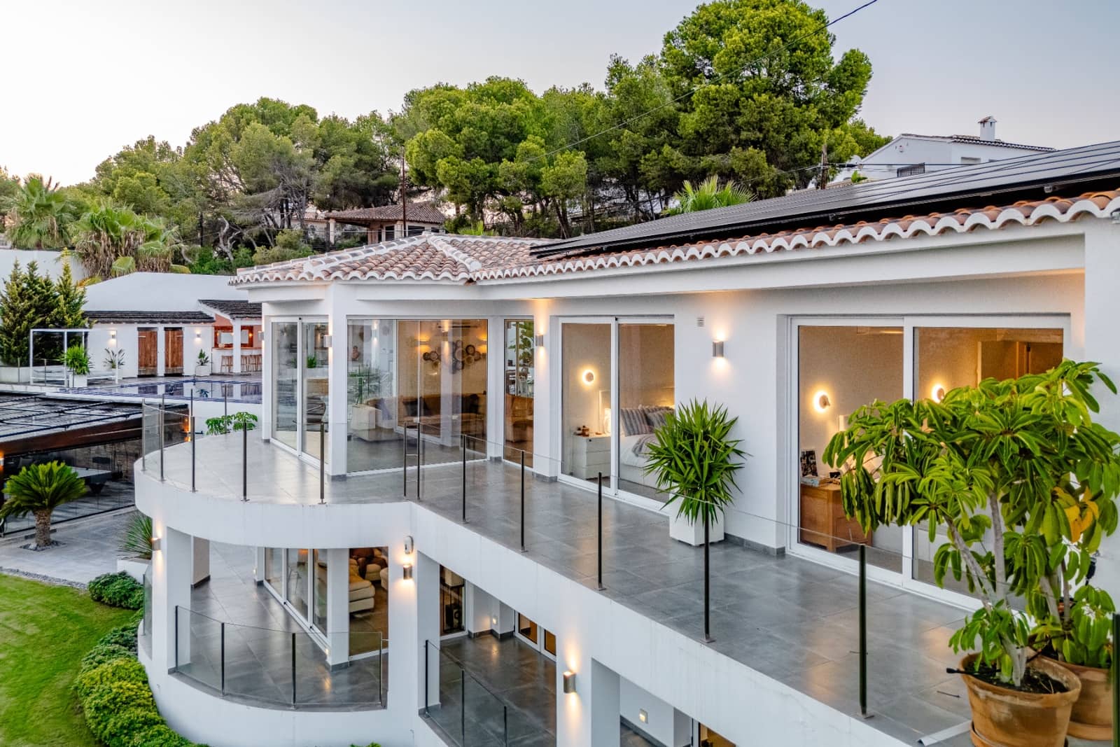 5 soverom Villa til salgs i Benissa med svømmebasseng - € 3 850 000 (Ref: 9716629)