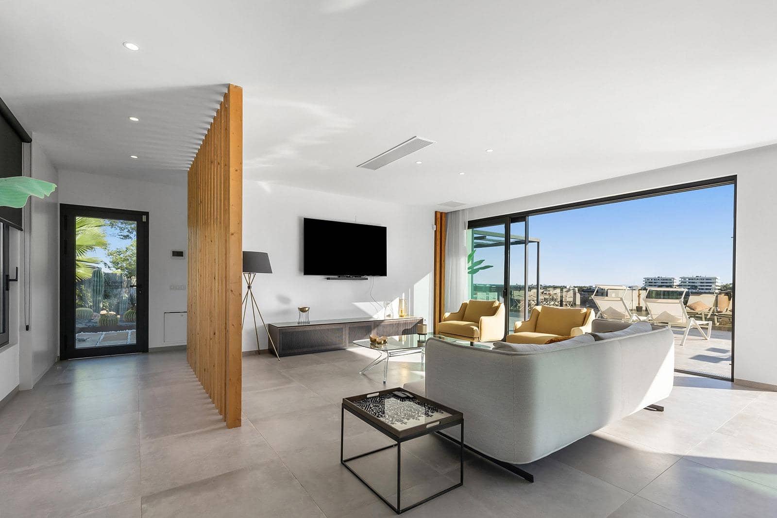 4 slaapkamer Villa te koop in Las Colinas Golf - € 1.700.000 (Ref: 9812563)