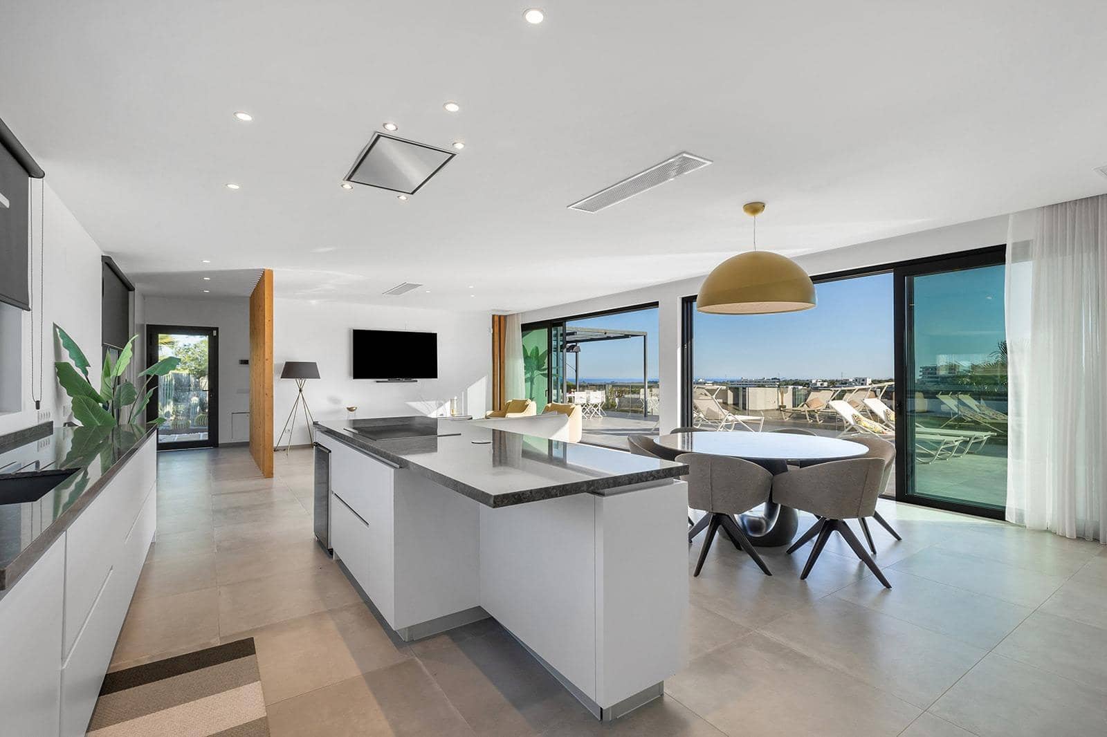 4 slaapkamer Villa te koop in Las Colinas Golf - € 1.700.000 (Ref: 9812563)