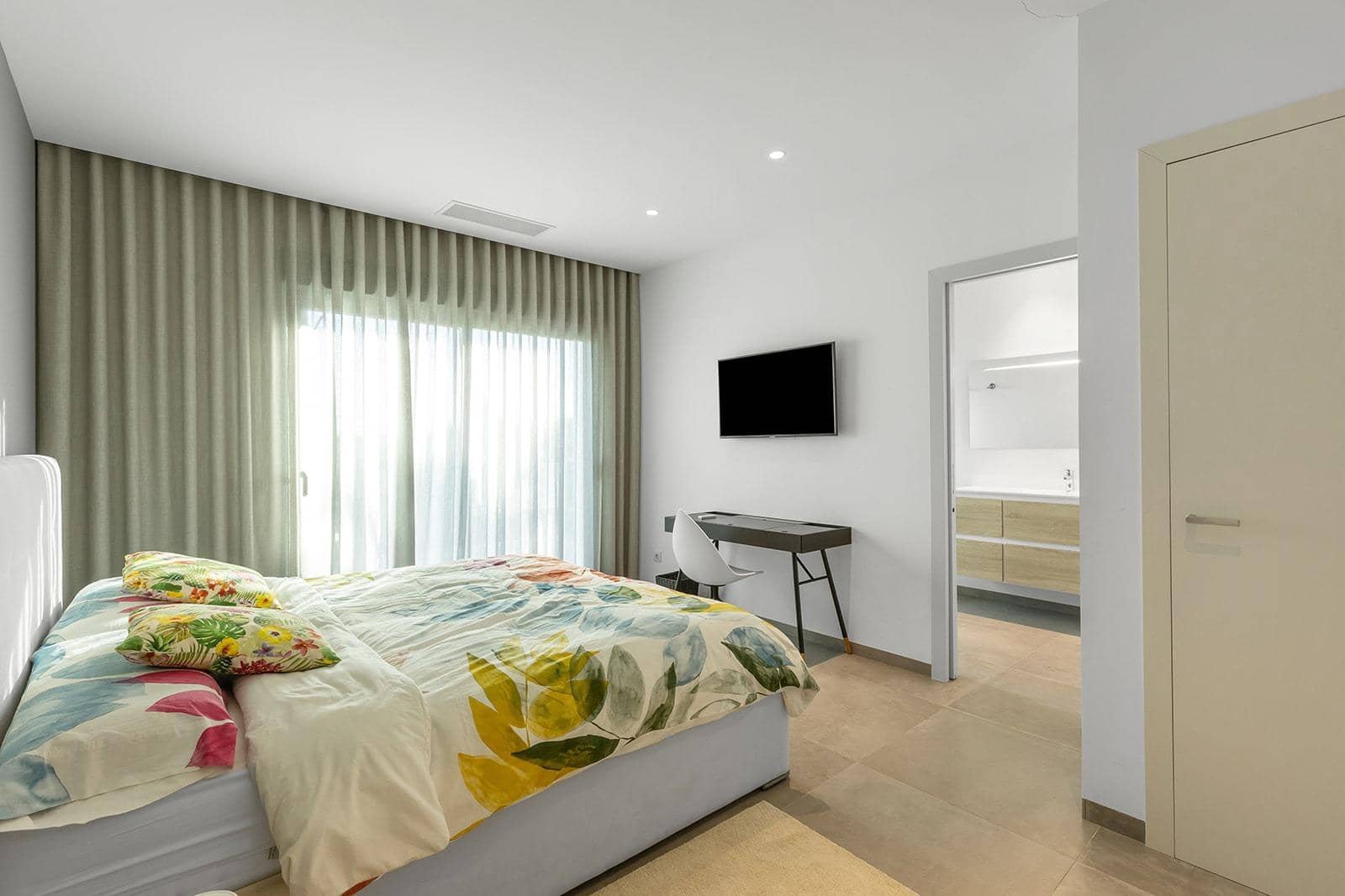 4 slaapkamer Villa te koop in Las Colinas Golf - € 1.700.000 (Ref: 9812563)