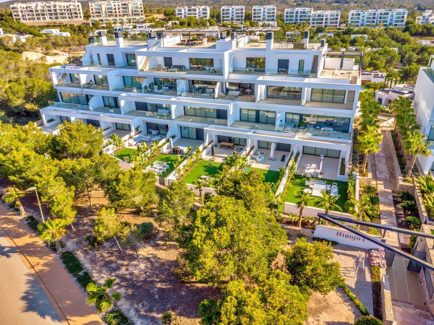 2 sypialnia Apartament na sprzedaż w Las Colinas Golf z basenem - 359 000 € (Ref: 9812564)