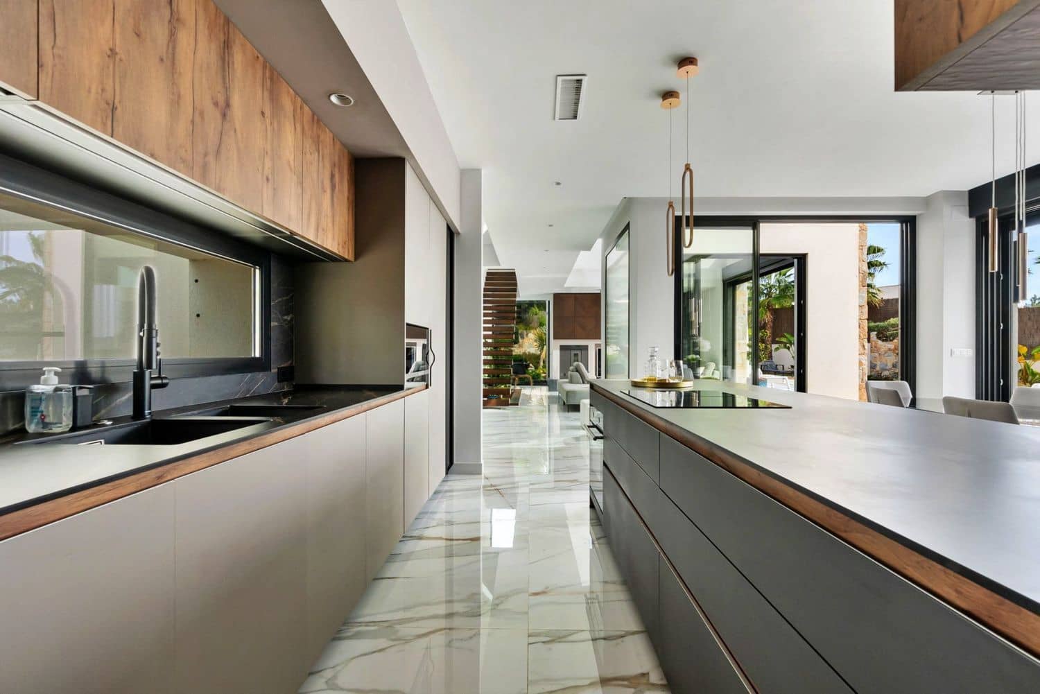 4 sovrum Villa till salu i Las Colinas Golf med pool - 2 880 000 € (Ref: 9812567)
