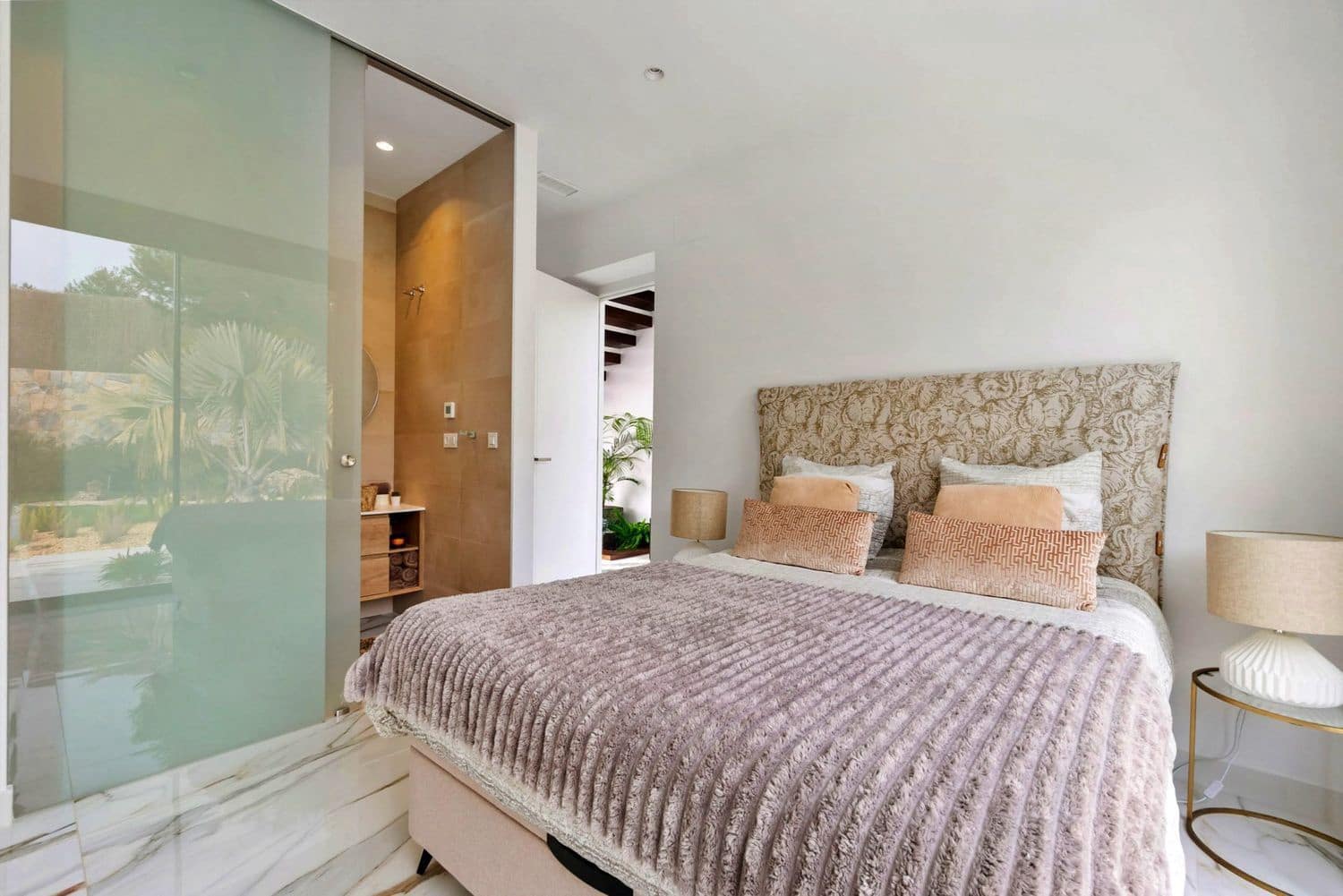 4 sovrum Villa till salu i Las Colinas Golf med pool - 2 880 000 € (Ref: 9812567)