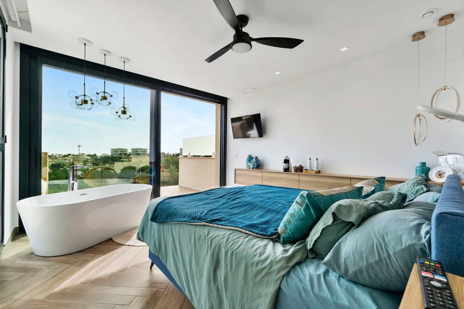 4 sovrum Villa till salu i Las Colinas Golf med pool - 2 880 000 € (Ref: 9812567)