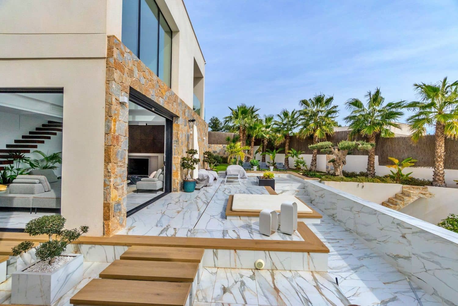 4 sovrum Villa till salu i Las Colinas Golf med pool - 2 880 000 € (Ref: 9812567)