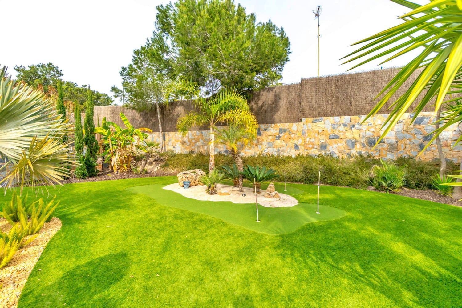 4 sovrum Villa till salu i Las Colinas Golf med pool - 2 880 000 € (Ref: 9812567)