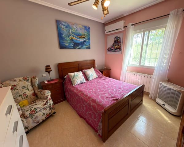 5 makuuhuone Maalaistalo myytävänä paikassa Catral mukana uima-altaan - 595 000 € (Ref: 9812570)