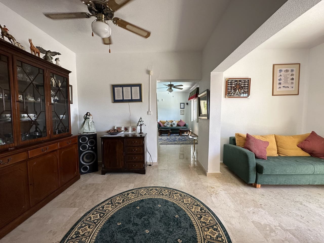 5 Zimmer Villa zu verkaufen in Villamartin mit Pool - 635.000 € (Ref: 9848082)